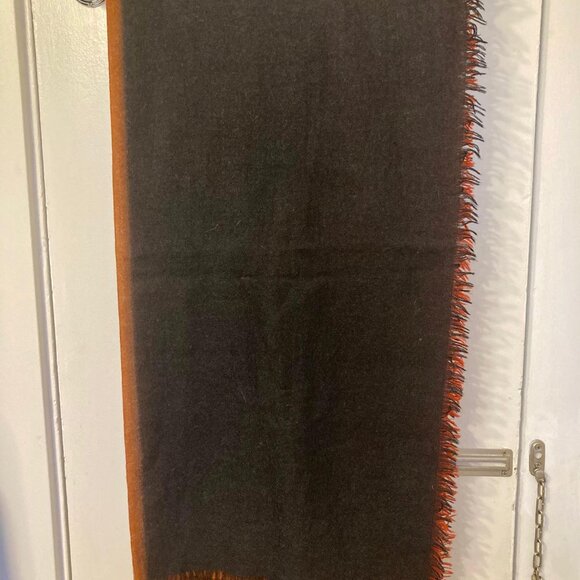 Gucci Wool Scarf - Picture 3 of 3